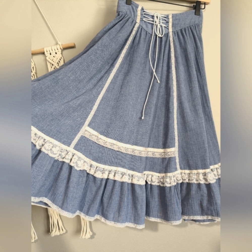 Jessica's Gunnies Jessica Sax McClintock Corset High Waist Lace Trim Midi Skirt - Picture 5 of 13